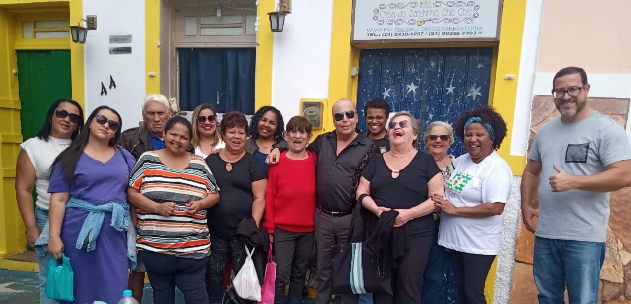 POUSADA DO SANDRINHO no centro de Conservatória Exterior foto