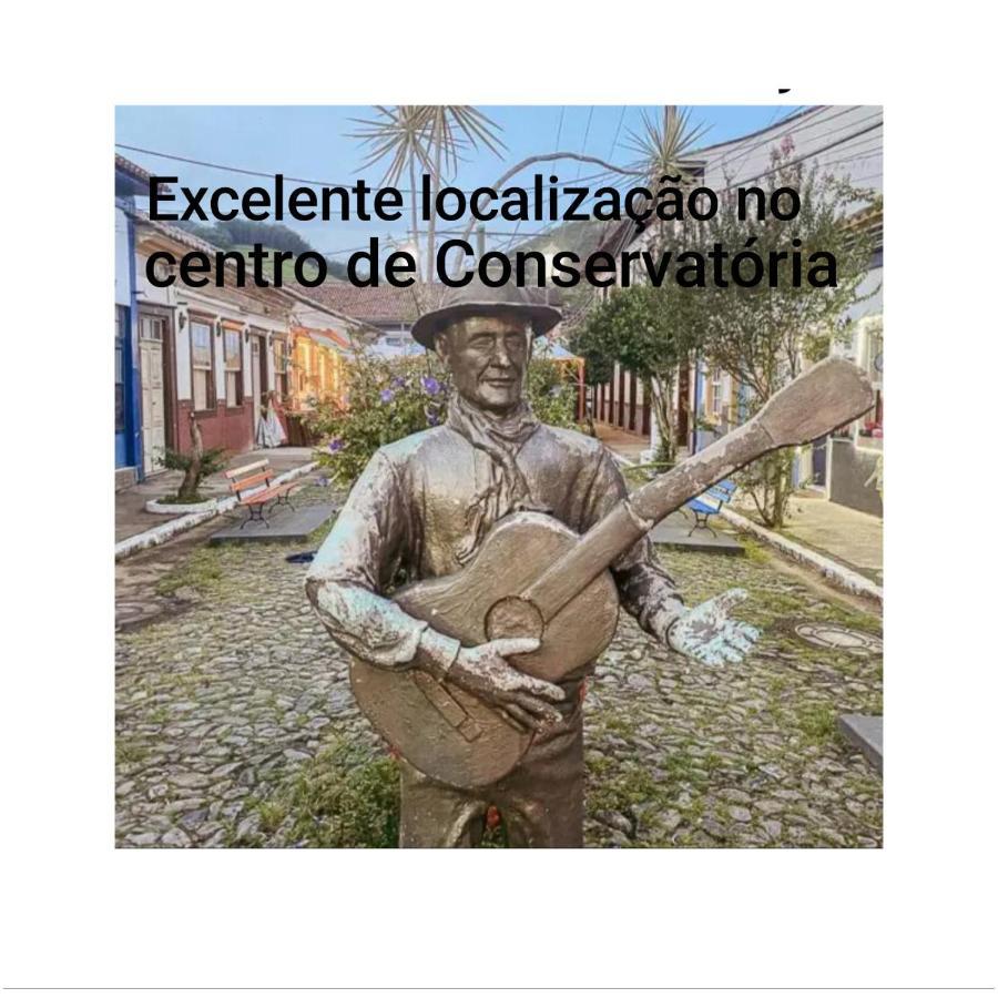 POUSADA DO SANDRINHO no centro de Conservatória Exterior foto